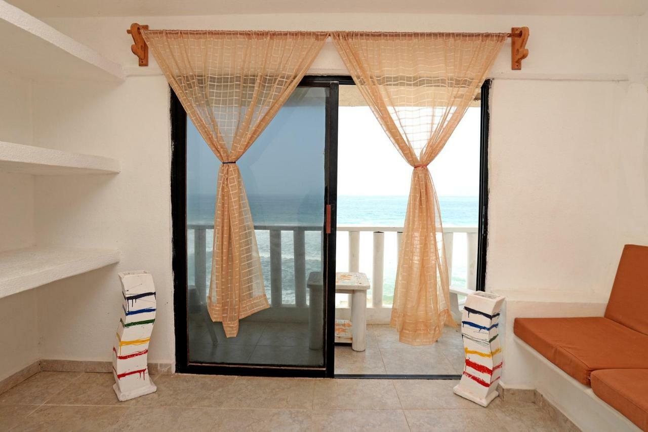 Hotel Neptuno Zipolite Exterior photo