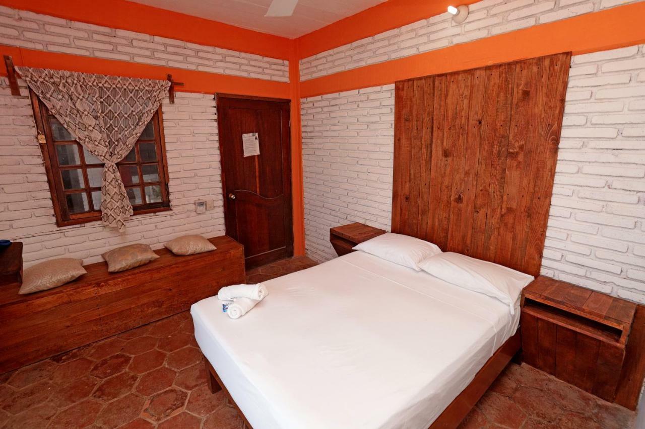 Hotel Neptuno Zipolite Exterior photo
