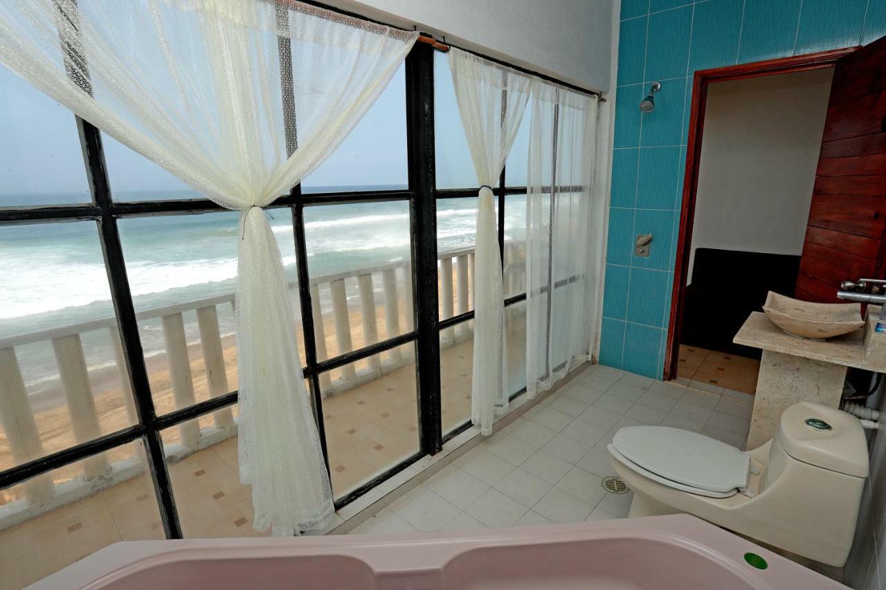 Hotel Neptuno Zipolite Exterior photo